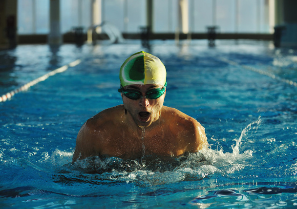  young athlete swimmer - Foto, afbeelding