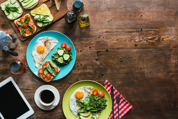 Desayuno saludable para dos personas - Foto, imagen