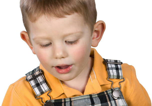 boy in orange shirt - Foto, afbeelding