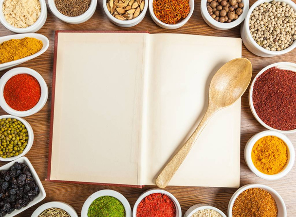 composition of various spices - 写真・画像