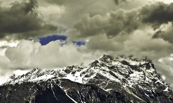 Dark cloud weather - Valokuva, kuva