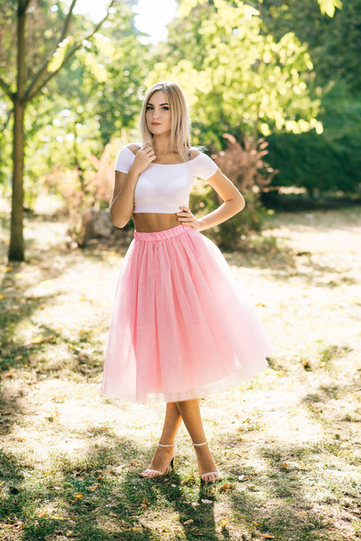 girl in skirt - Foto, Imagem