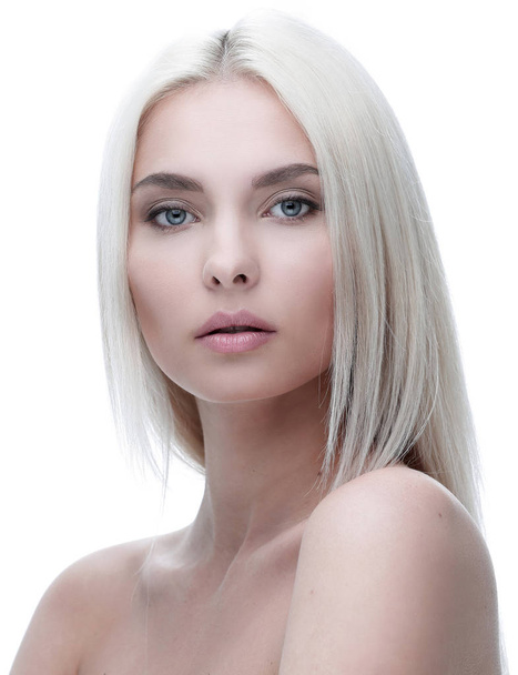 Face of a beautiful young woman with blond hair and everyday mak - Фото, зображення