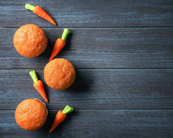 Delicious carrot muffins - Φωτογραφία, εικόνα