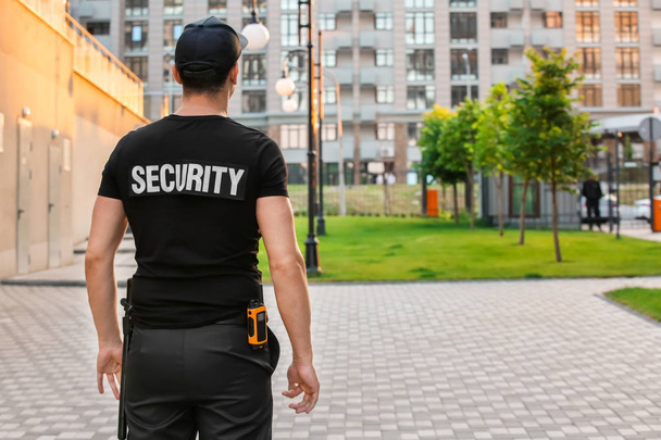 Male security guard, outdoors - Фото, изображение