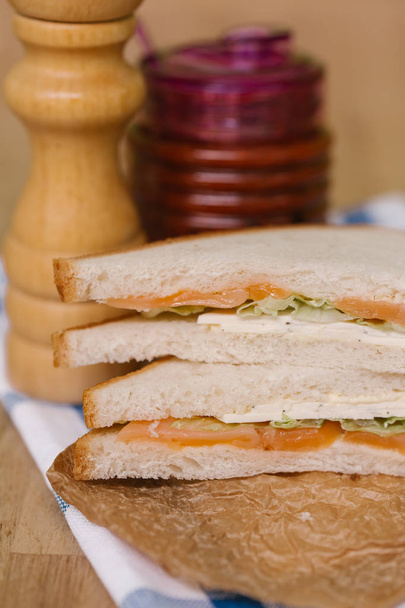 chutné sendviče s lososem - Fotografie, Obrázek