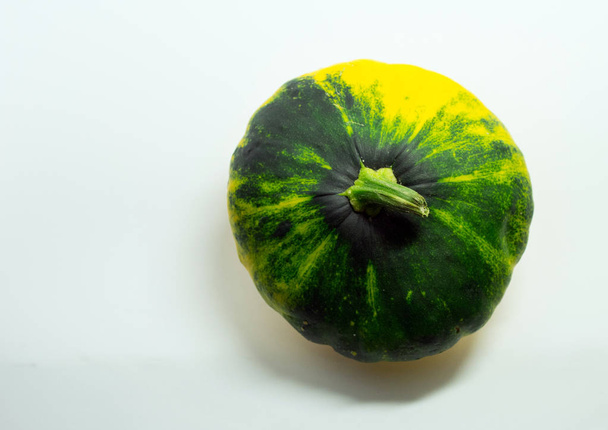 spotted patty squash on a white background. - Foto, Imagen