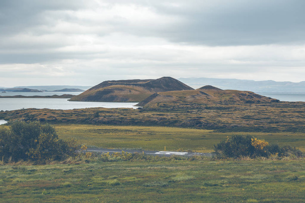 Pseudocráteres de Skutustadagigar, Islandia
 - Foto, imagen