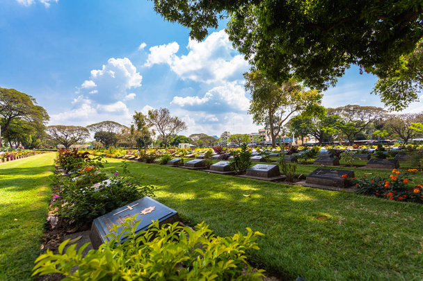 Другої світової війни кладовищі в Дон Rak Канчанабурі Thailan - Фото, зображення