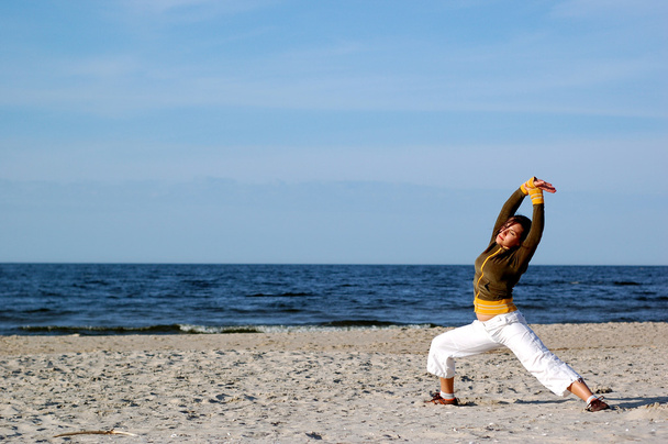 Yoga ao ar livre
 - Foto, Imagem