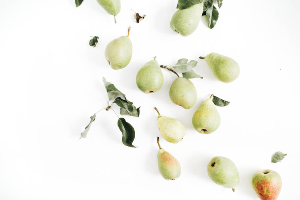 Minimal pears fruit and leaves pattern - Fotoğraf, Görsel
