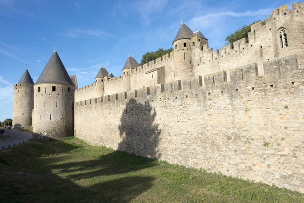 Le joli village de Carcassonne
 - Photo, image
