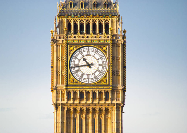 Big Ben en Londres, Inglaterra
 - Foto, imagen