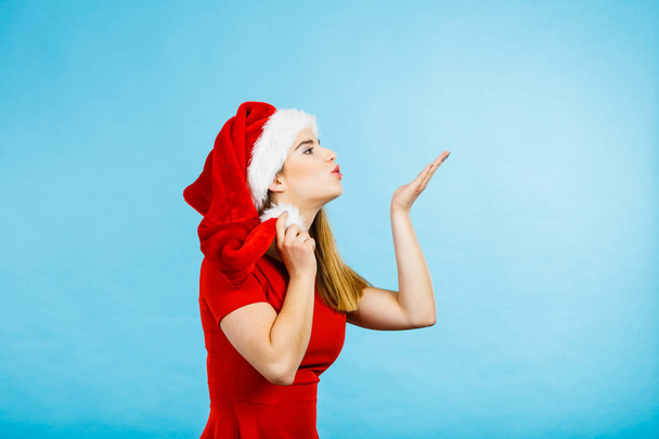 キスを送信する女性クリスマス コスチューム - 写真・画像