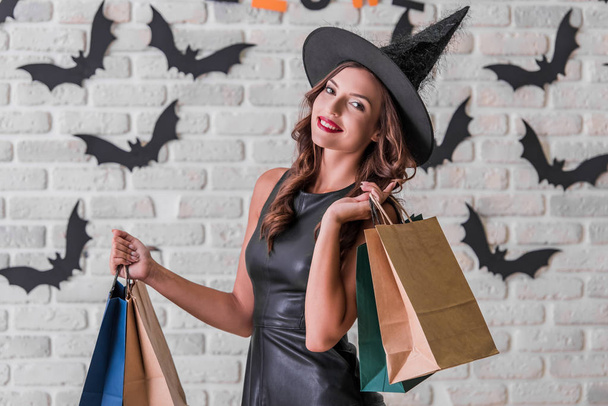 Girl ready for Halloween party - 写真・画像