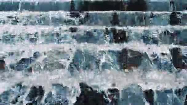Wasserfluss auf der Treppe - Filmmaterial, Video