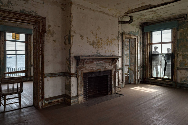 ellis island abandoned psychiatric hospital interior rooms - Photo, Image