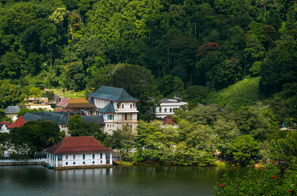 Temple of the Tooth, Kandy, - Photo, Image