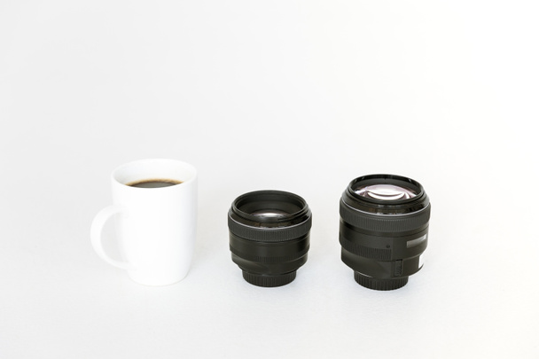 lentes y taza de café
 - Foto, imagen