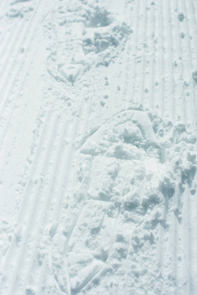 Footprints in the snow - Foto, Imagen