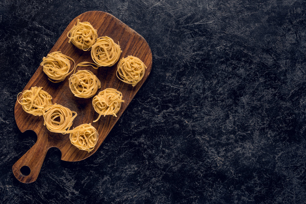 composition of raw pasta - Foto, Bild
