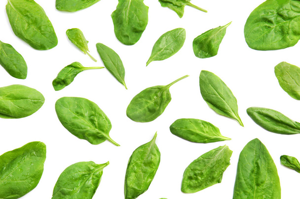 Fresh spinach leaves on white background - Foto, Imagen