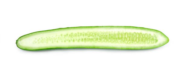 friss uborka, fél szelet elszigetelt fehér background, Cuc - Fotó, kép