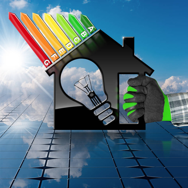 Ενεργειακή αποδοτικότητα - σπίτι σε ένα ηλιακό πάνελ - Φωτογραφία, εικόνα