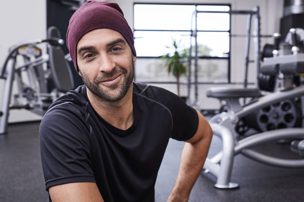 smiling guy in gym - Photo, image