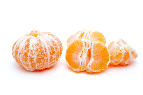 hámozott mandarin és az egyes szegmensek - Fotó, kép