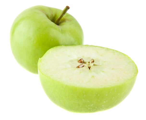 zielone jabłko na białym tle na białe tło zbliżenie - Zdjęcie, obraz