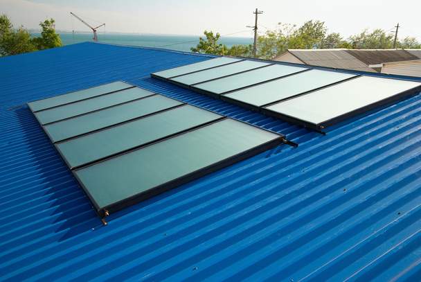 Solar water heating system - Photo, Image