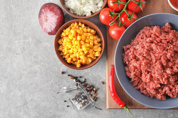 Composition with chili con carne ingredients - Foto, afbeelding