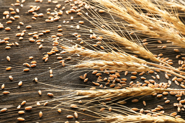 Ripe cereal grains  - Foto, Bild