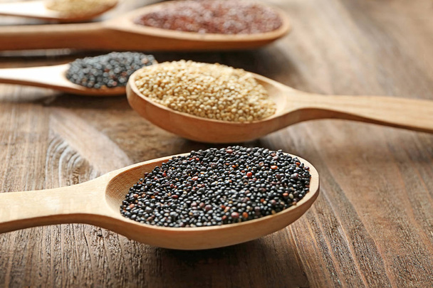 different quinoa seeds - Foto, Imagen