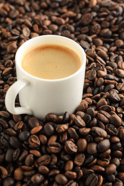 espresso cofee cup on coffee beans background - Photo, Image