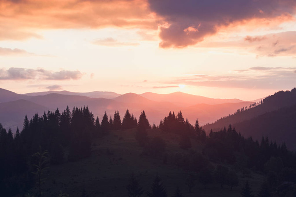 Smoky Mountains ridge at sunrise - Photo, image