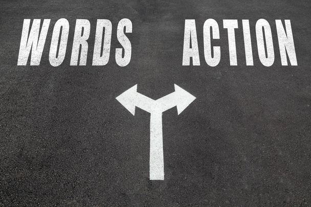 Έννοια επιλογή δράσης vs λέξεις - Φωτογραφία, εικόνα