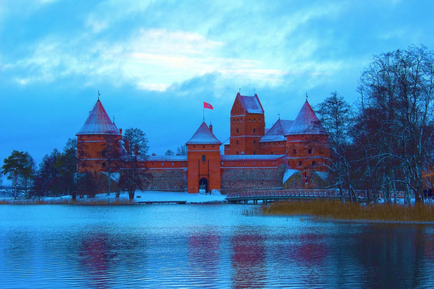 Trakai κάστρο το χειμώνα - Φωτογραφία, εικόνα