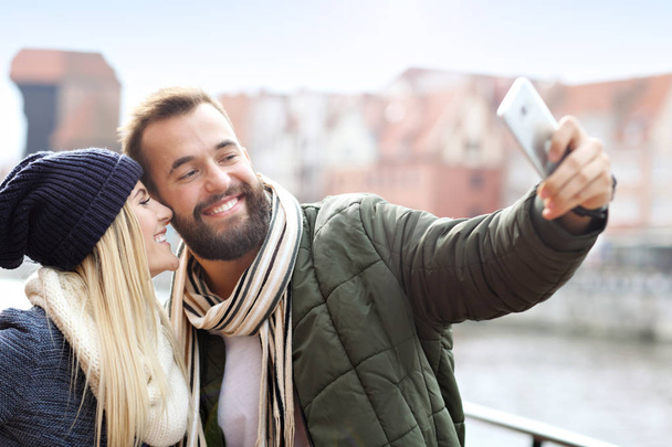 Picture showing happy young couple dating in the city - Fotoğraf, Görsel