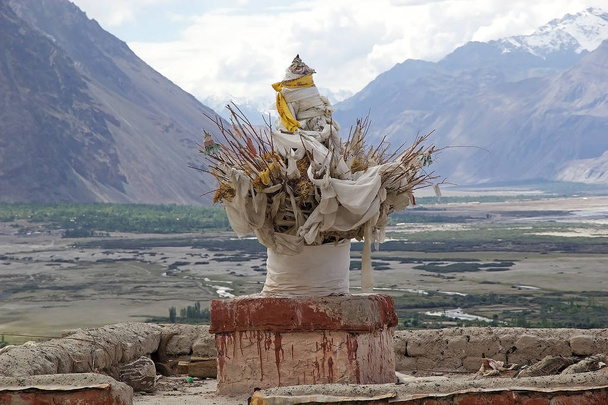 Kláštera diskit v údolí Nubra, Ladakhu, Indie - Fotografie, Obrázek