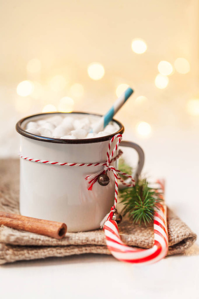 Hot cocoa mug  with marshmallows - Foto, Imagen