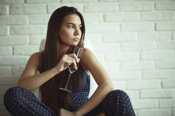 young woman with champagne - Zdjęcie, obraz