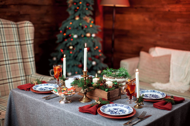 Beautiful Christmas family dinner table  - Valokuva, kuva