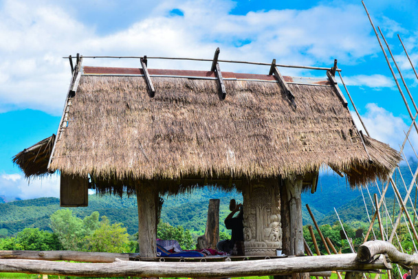 hölzerne Hütte pua Bezirk, nan Provinz, Thailand. - Foto, Bild
