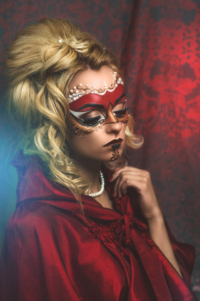 美しい女性カーニバル マスク - 写真・画像