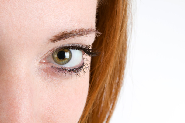 Женский глаз
 - Фото, изображение