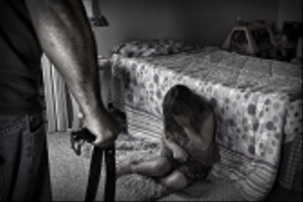 Retrato del abuso infantil
 - Foto, imagen