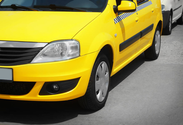 gele taxi cab - Foto, afbeelding