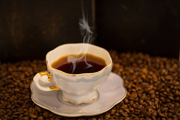 чашка горячего кофе - Фото, изображение